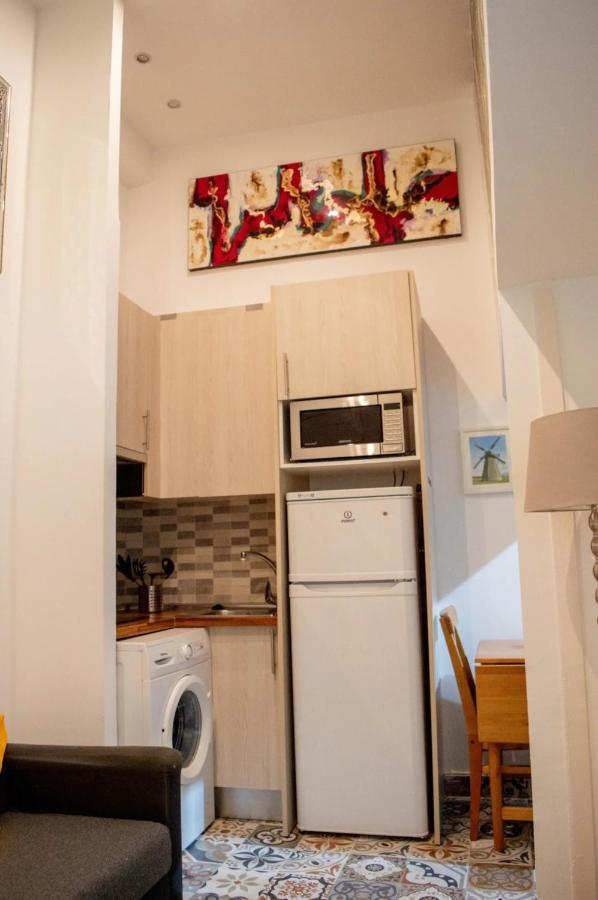 Estudio cerca de Antón Martín 4Pax  Apartamento Madrid Exterior foto